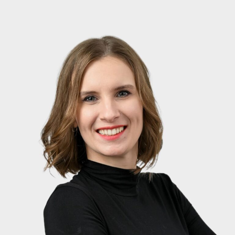 Sandra Szklarek, BUSINESS DEVELOPMENT MANAGER